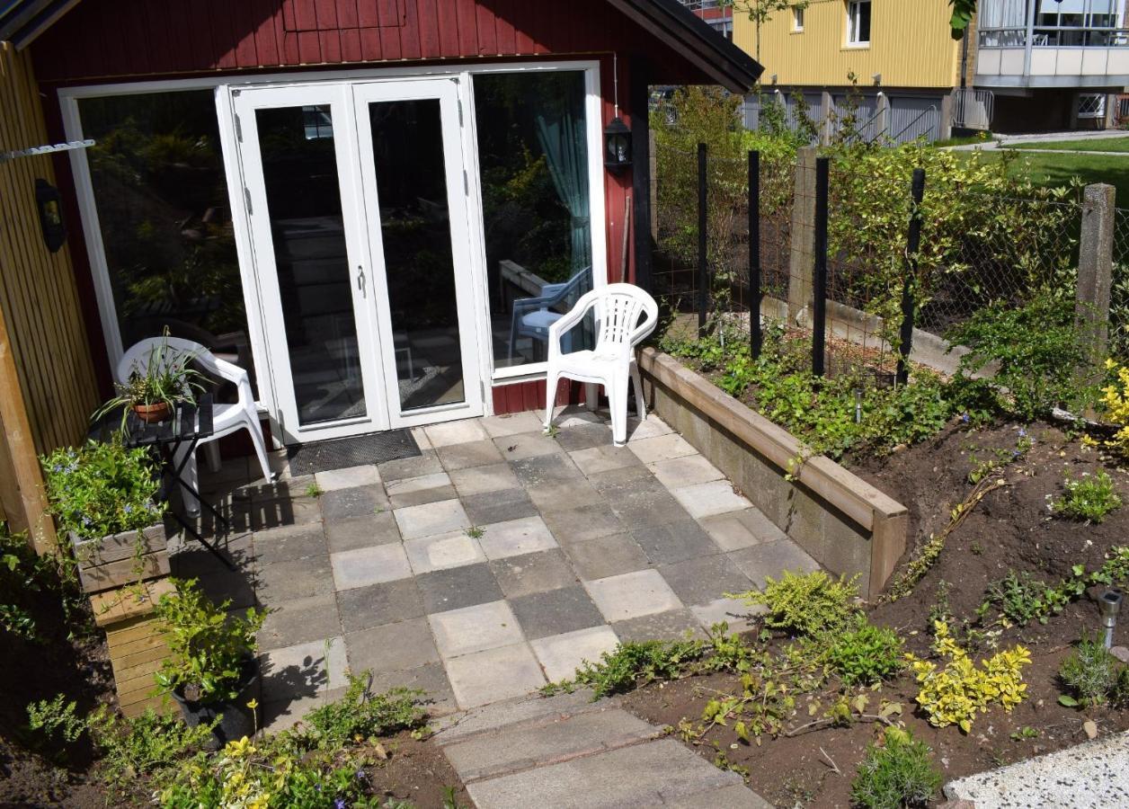 Gaeststuga I Centrala Ystad Exterior foto
